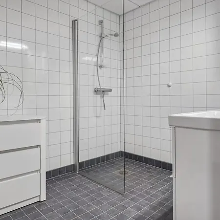 Lägenhet Kabelvåg Apartment *